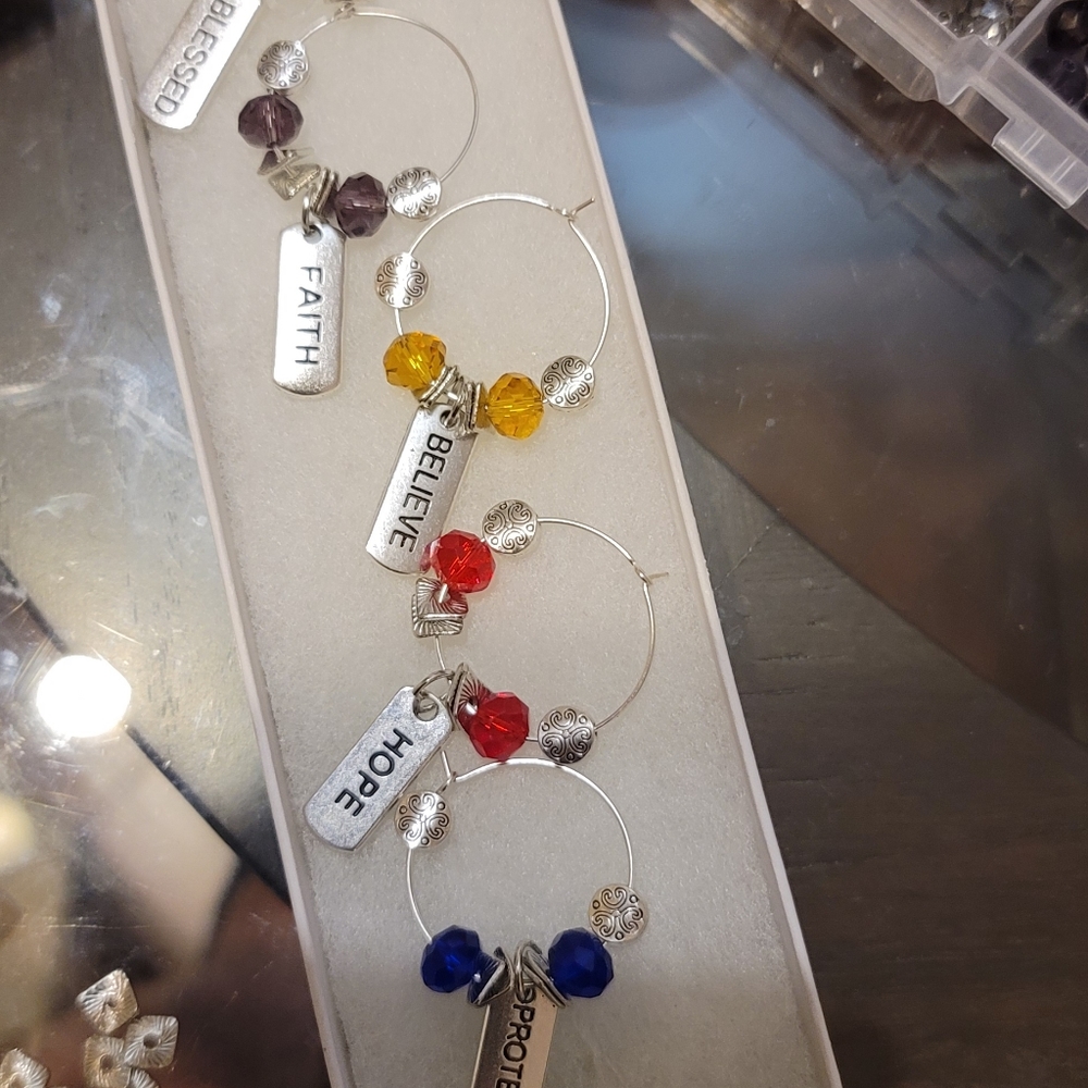 Wine Glass Charms - Picture 2 of 16